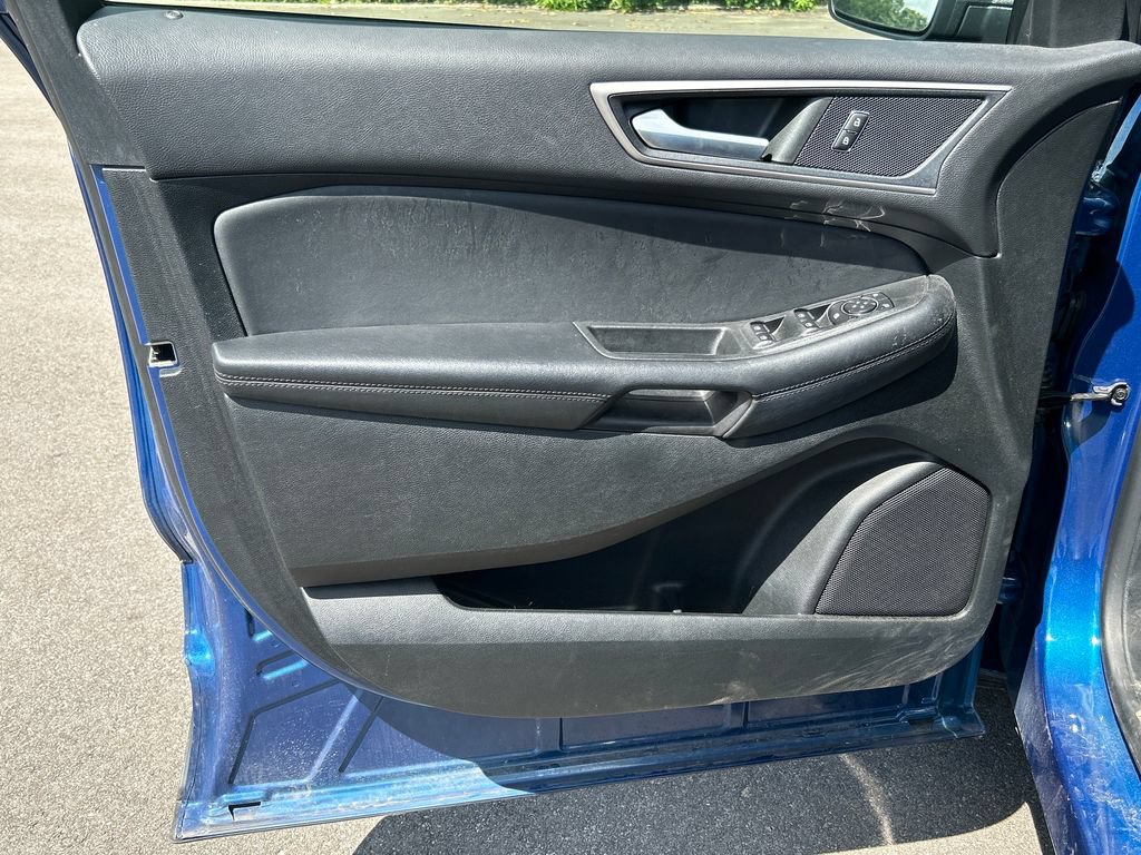 Used 2022 Ford Edge SEL w/ Convenience Package AWD/4WD image 18