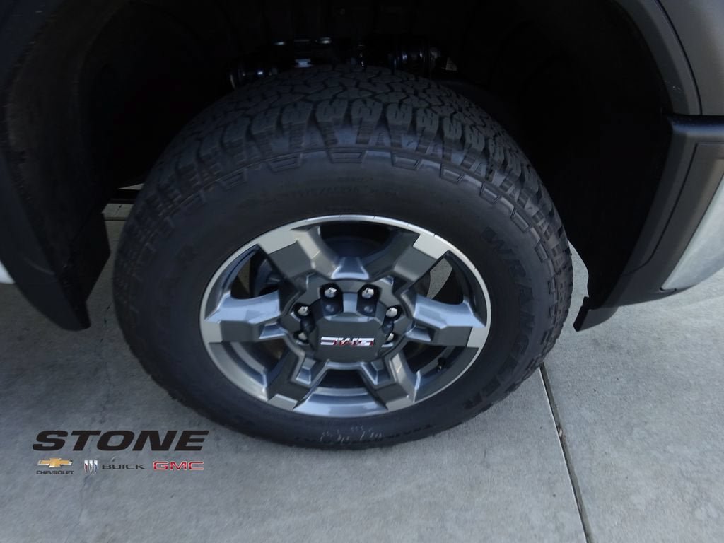 New 2026 GMC Sierra 2500 SLT AWD/4WD image 10