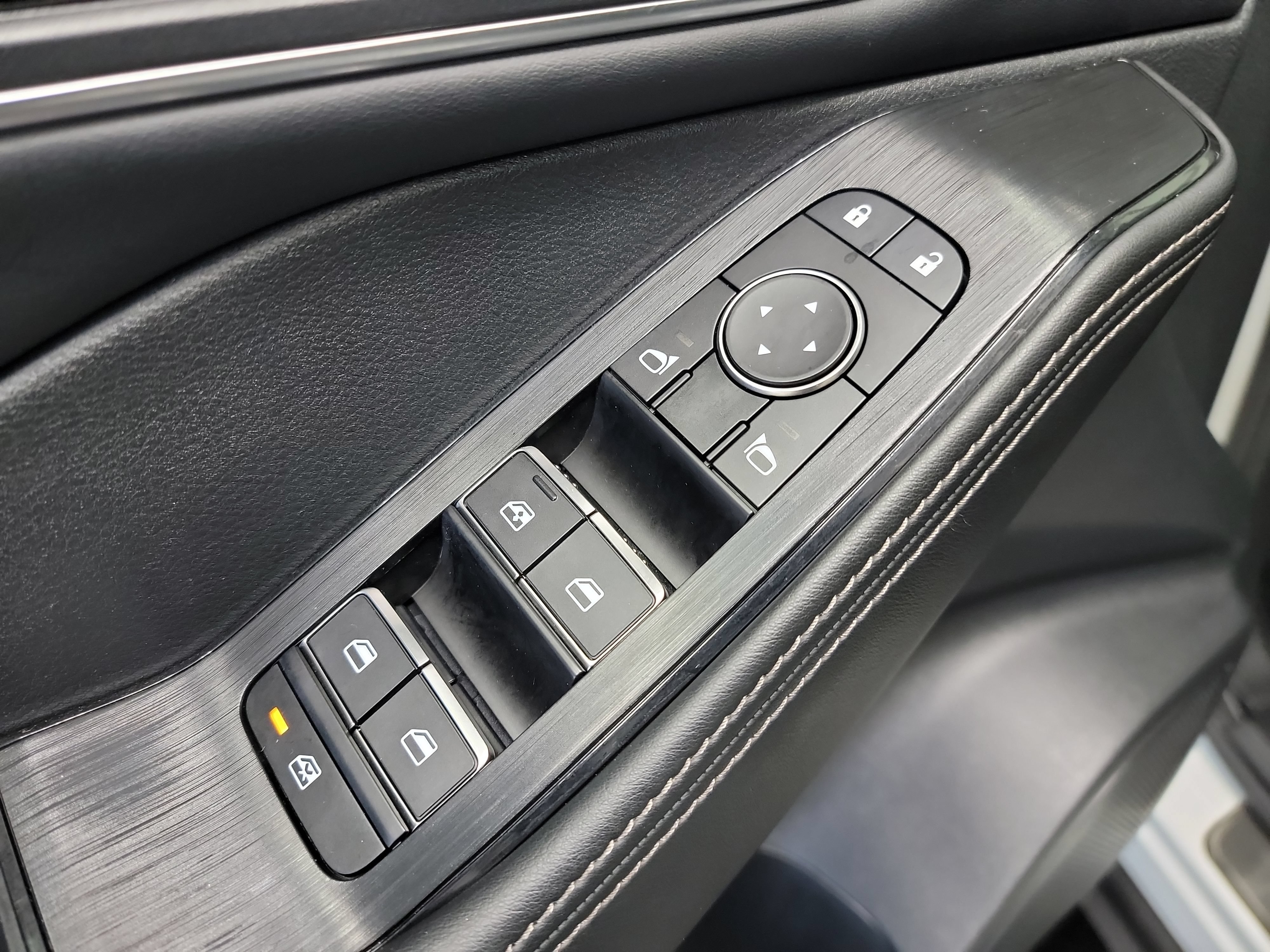 Used 2023 Nissan Rogue Platinum w/ Platinum Premium Package AWD/4WD image 14
