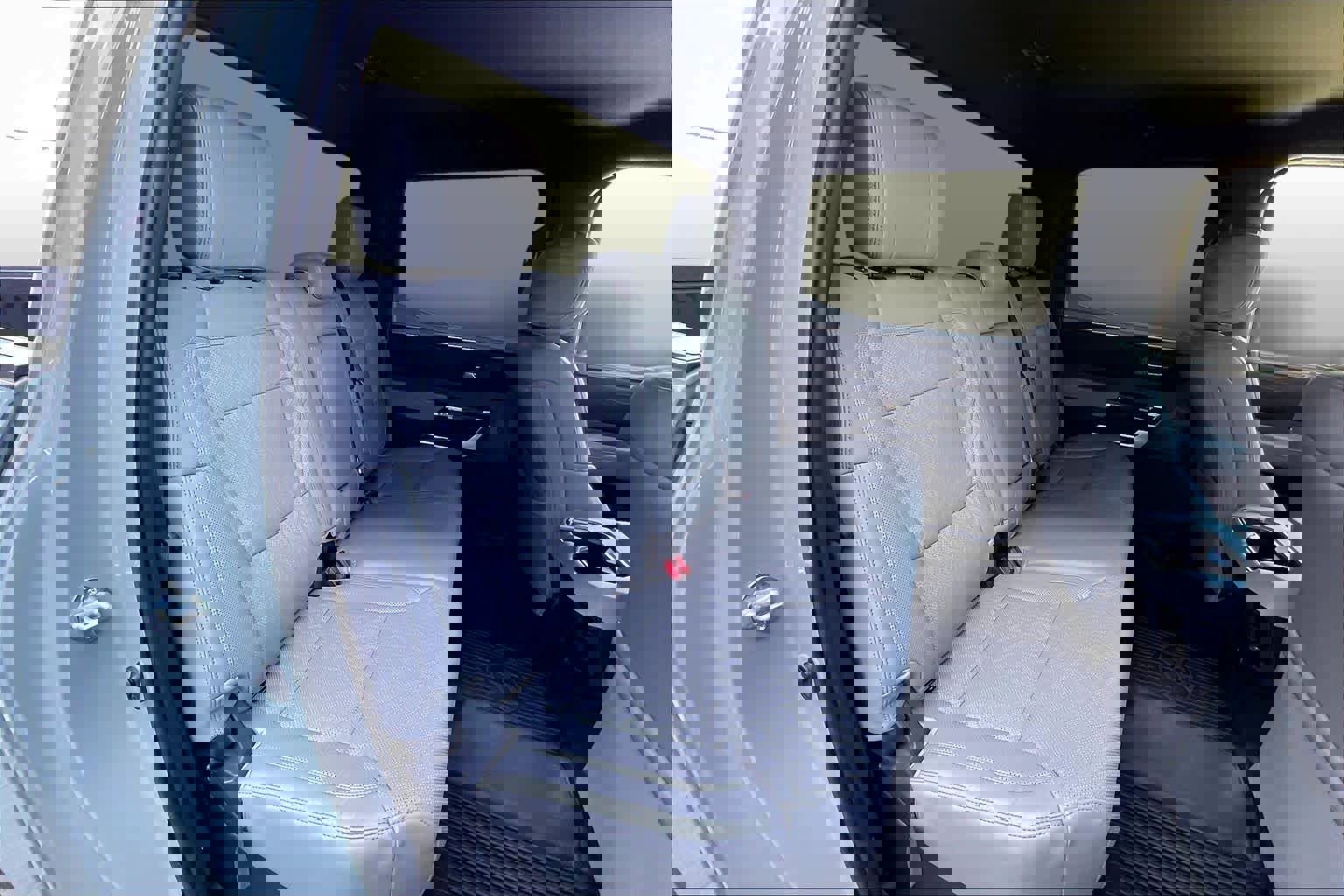 Used 2025 Toyota Tundra Limited image 19