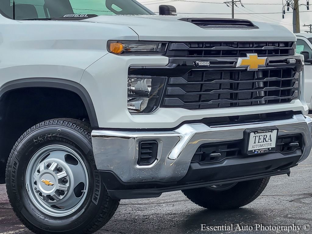 New 2026 Chevrolet Silverado 3500 W/T w/ WT Convenience Package AWD/4WD image 2