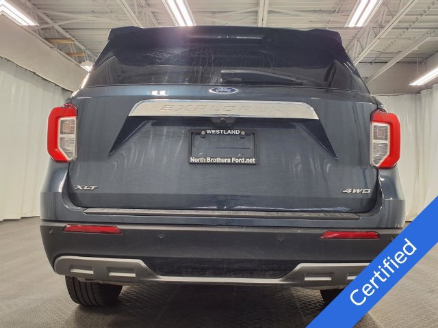 Certified 2023 Ford Explorer XLT w/ Equipment Group 202A AWD/4WD image 25