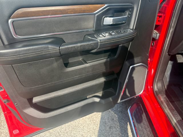 Used 2022 RAM 2500 Laramie AWD/4WD image 9