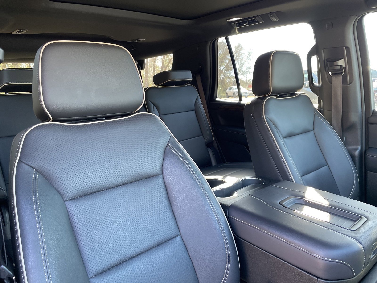 Used 2023 Chevrolet Tahoe Premier image 33