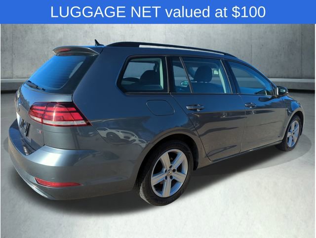 Used 2018 Volkswagen Golf SE image 7