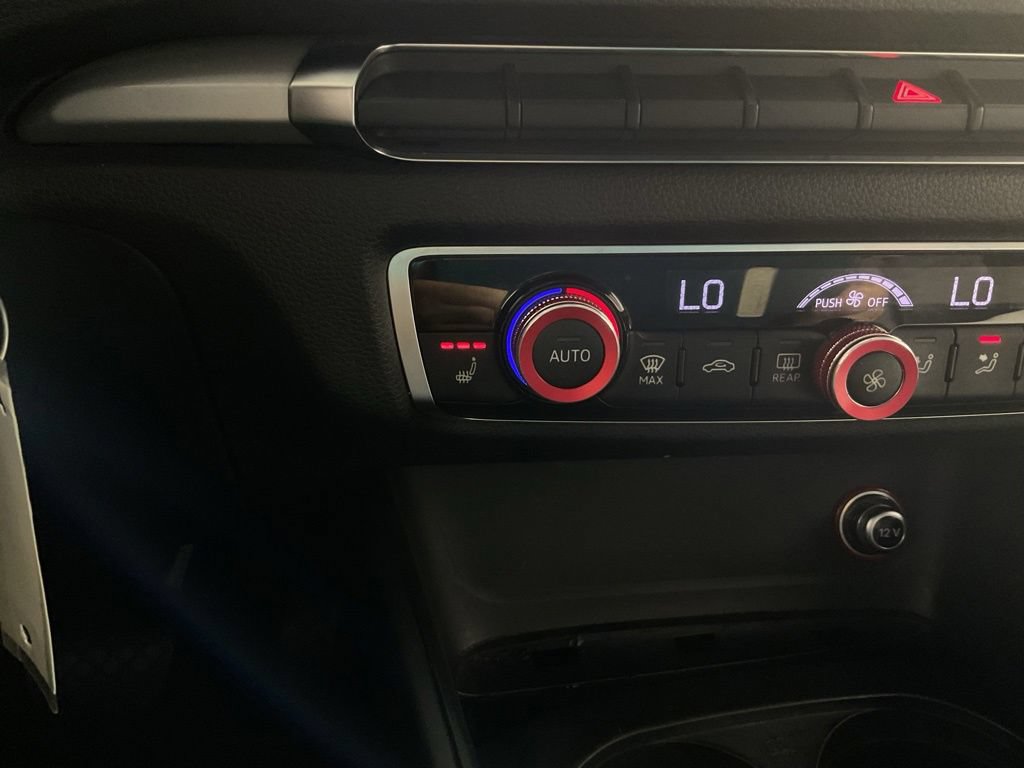 Used 2015 Audi A3 1.8T Premium w/ Cold Weather Package FWD image 4