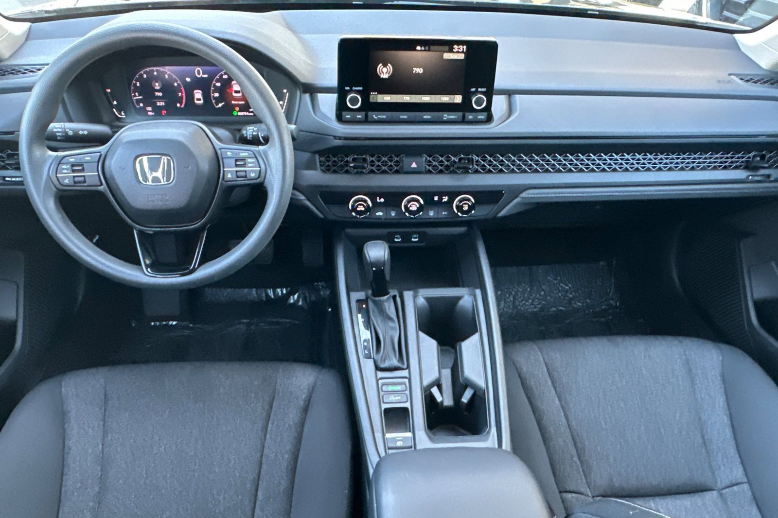 Certified 2025 Honda Accord LX image 13
