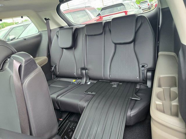 New 2025 Kia Carnival SX image 20