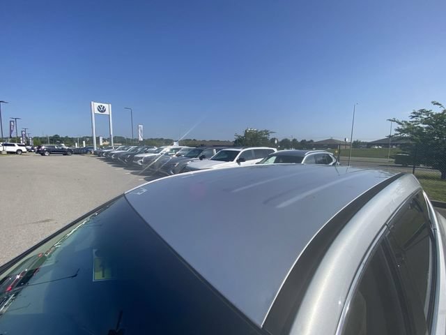 Used 2018 Hyundai Santa Fe Sport FWD image 3