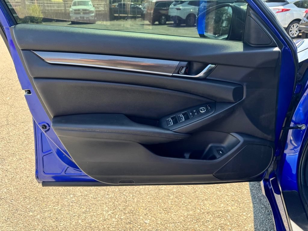 Used 2021 Honda Accord Sport image 27