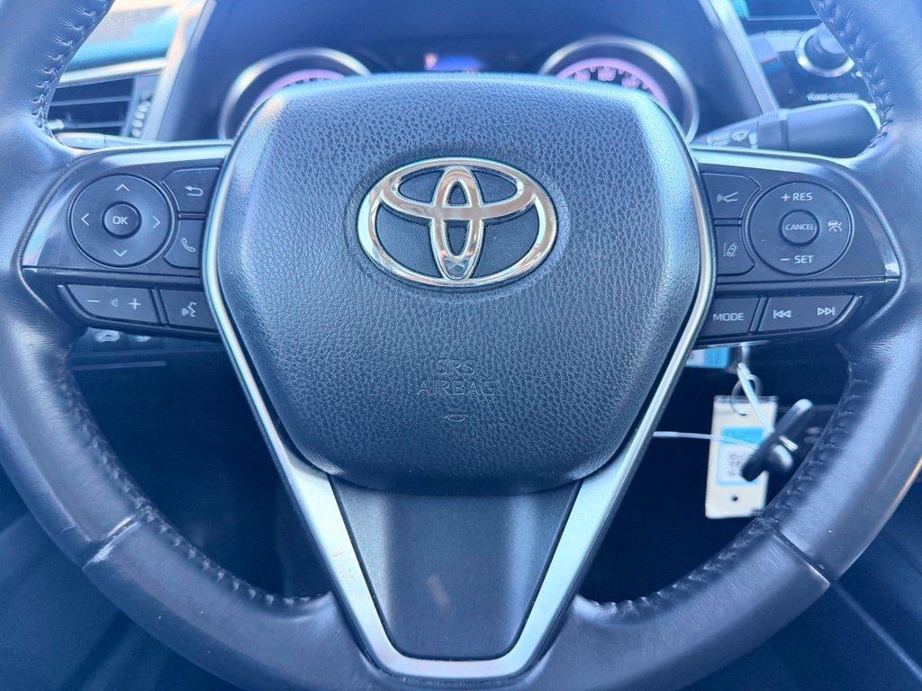 Used 2018 Toyota Camry SE FWD image 22