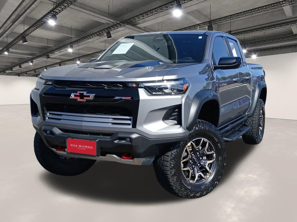 Used 2024 Chevrolet Colorado ZR2 w/ Technology Package