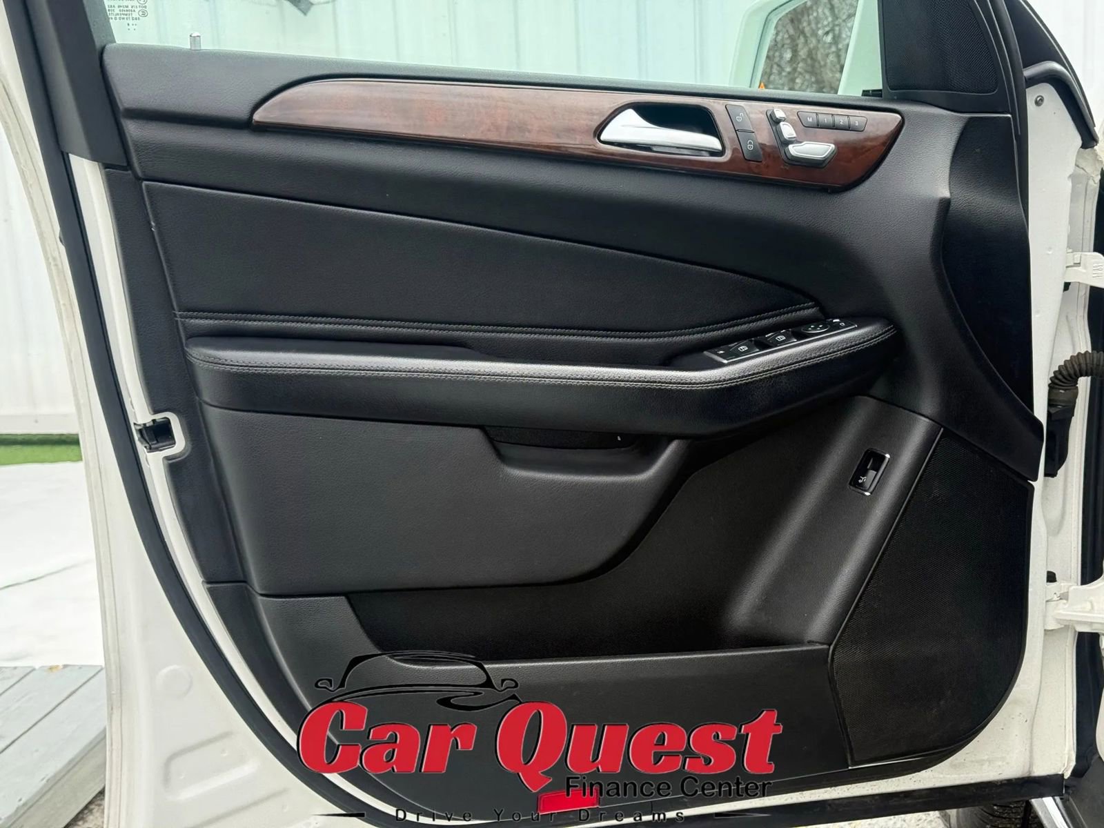 Used 2018 Mercedes-Benz GLS 450 4MATIC image 11