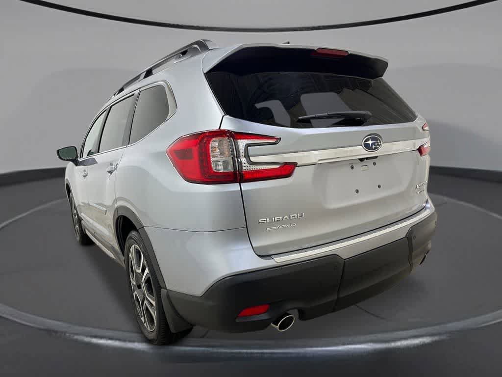 New 2026 Subaru Ascent Limited AWD/4WD image 3