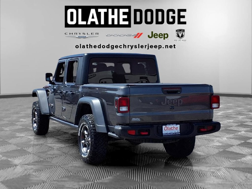 Used 2023 Jeep Gladiator Rubicon w/ Cold Weather Group AWD/4WD image 5