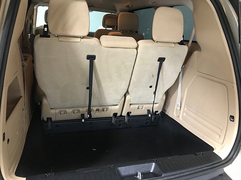 Used 2014 Dodge Grand Caravan American Value Package FWD image 29