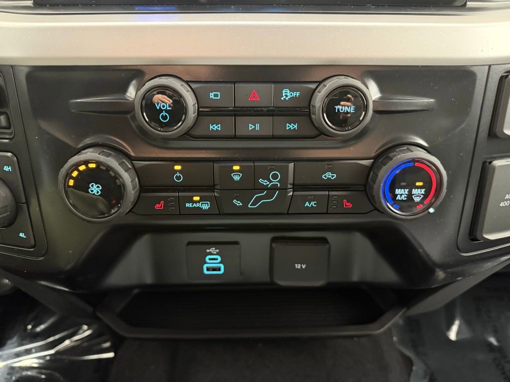 New 2026 Ford F350 XLT w/ XLT Premium Package image 38