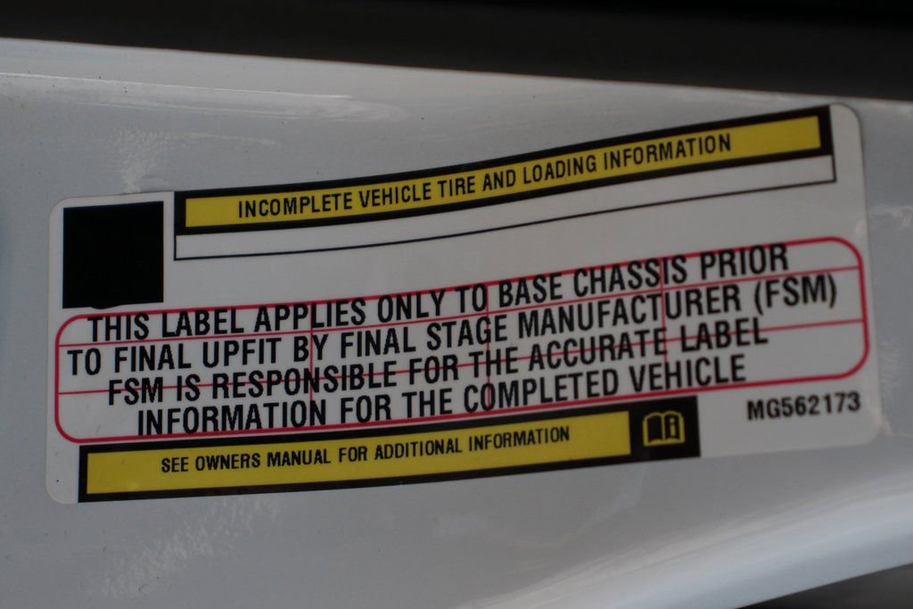 Used 2021 RAM 5500 Tradesman w/ Chrome Appearance Group image 48