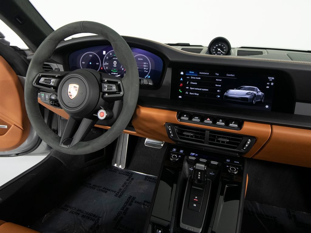 Certified 2026 Porsche 911 Carrera GTS RWD image 35