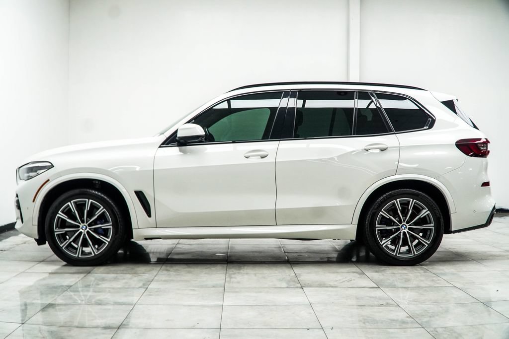Used 2022 BMW X5 M50i AWD/4WD image 10