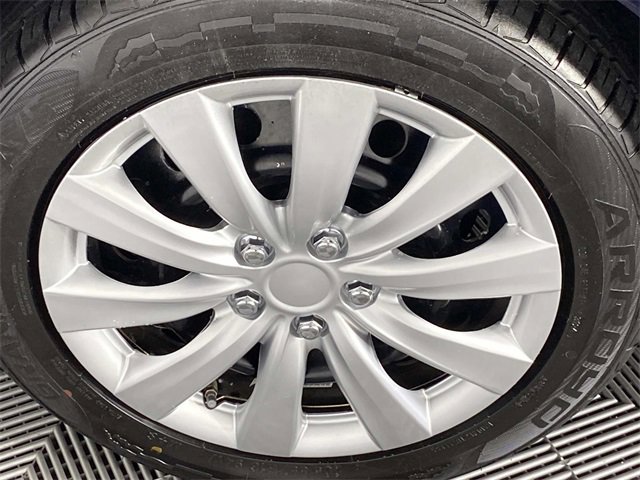 Used 2021 Toyota Corolla LE w/ Carpet Mat Package (TMS) image 26