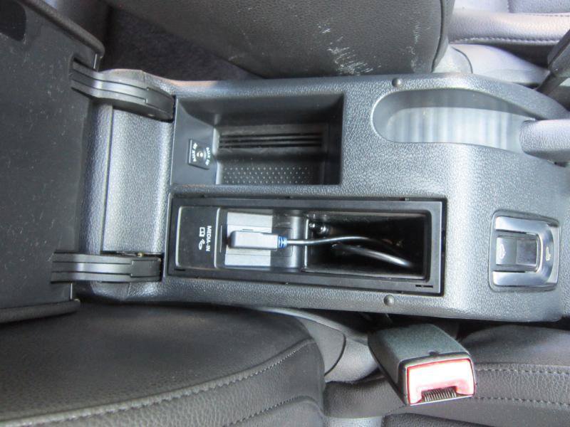 Used 2013 Volkswagen Eos Komfort FWD image 20