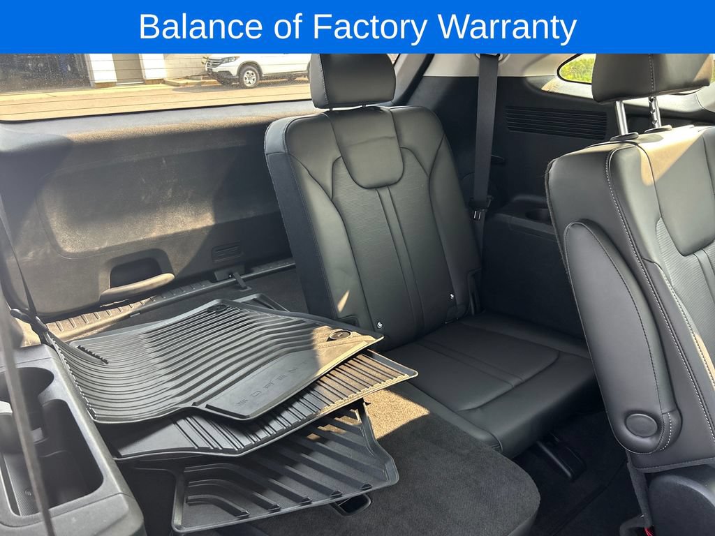Used 2025 Kia Sorento EX w/ Panoramic Sunroof Package AWD/4WD image 12