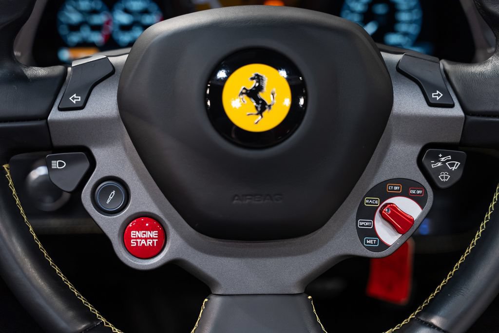 Certified 2014 Ferrari 458 Spider RWD image 28