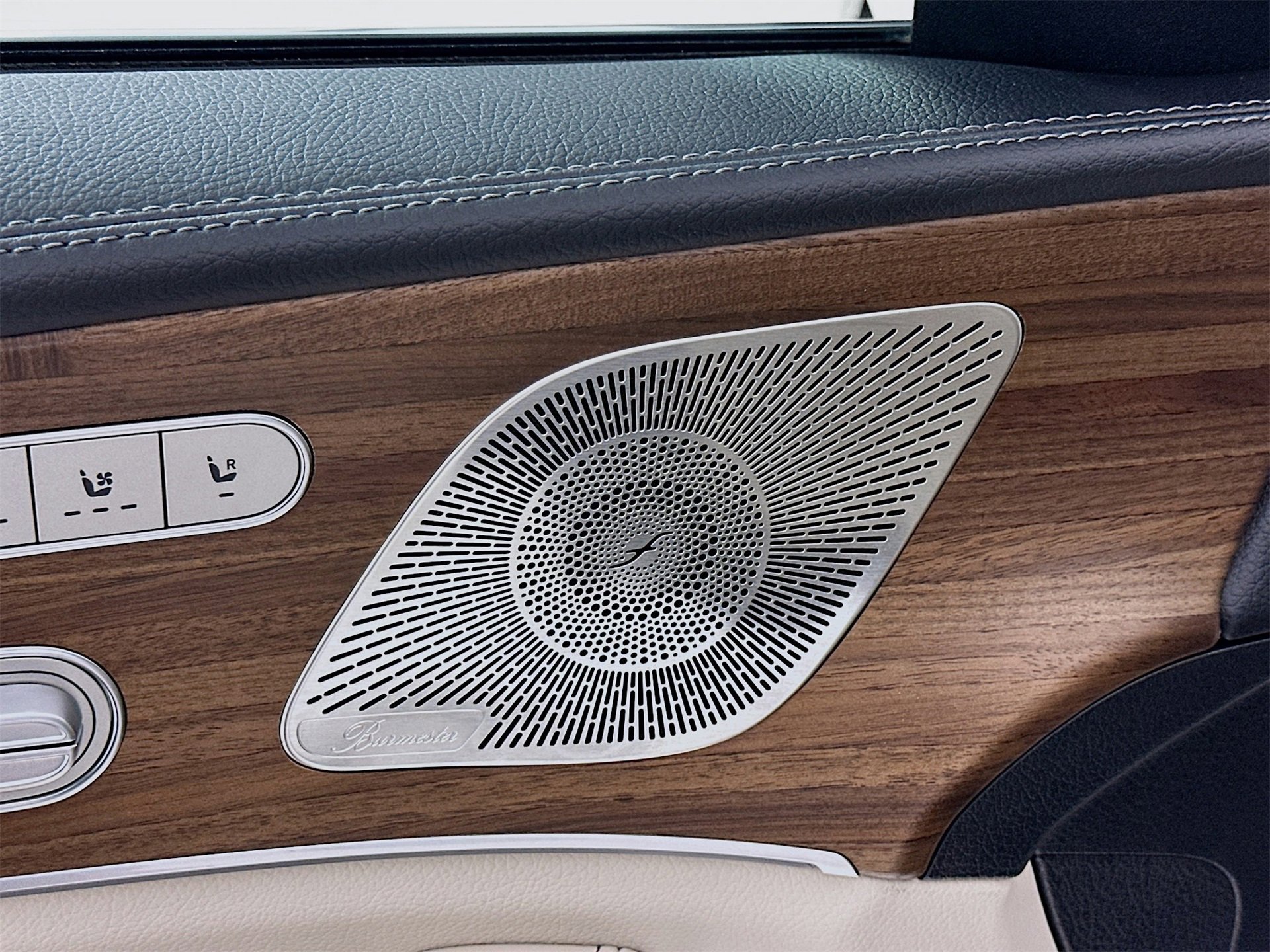 Certified 2025 Mercedes-Benz GLE 53 AMG 4MATIC image 20