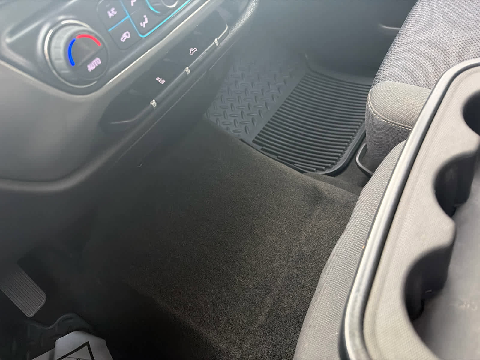 Used 2017 Chevrolet Silverado 1500 LT w/ Texas Edition image 26