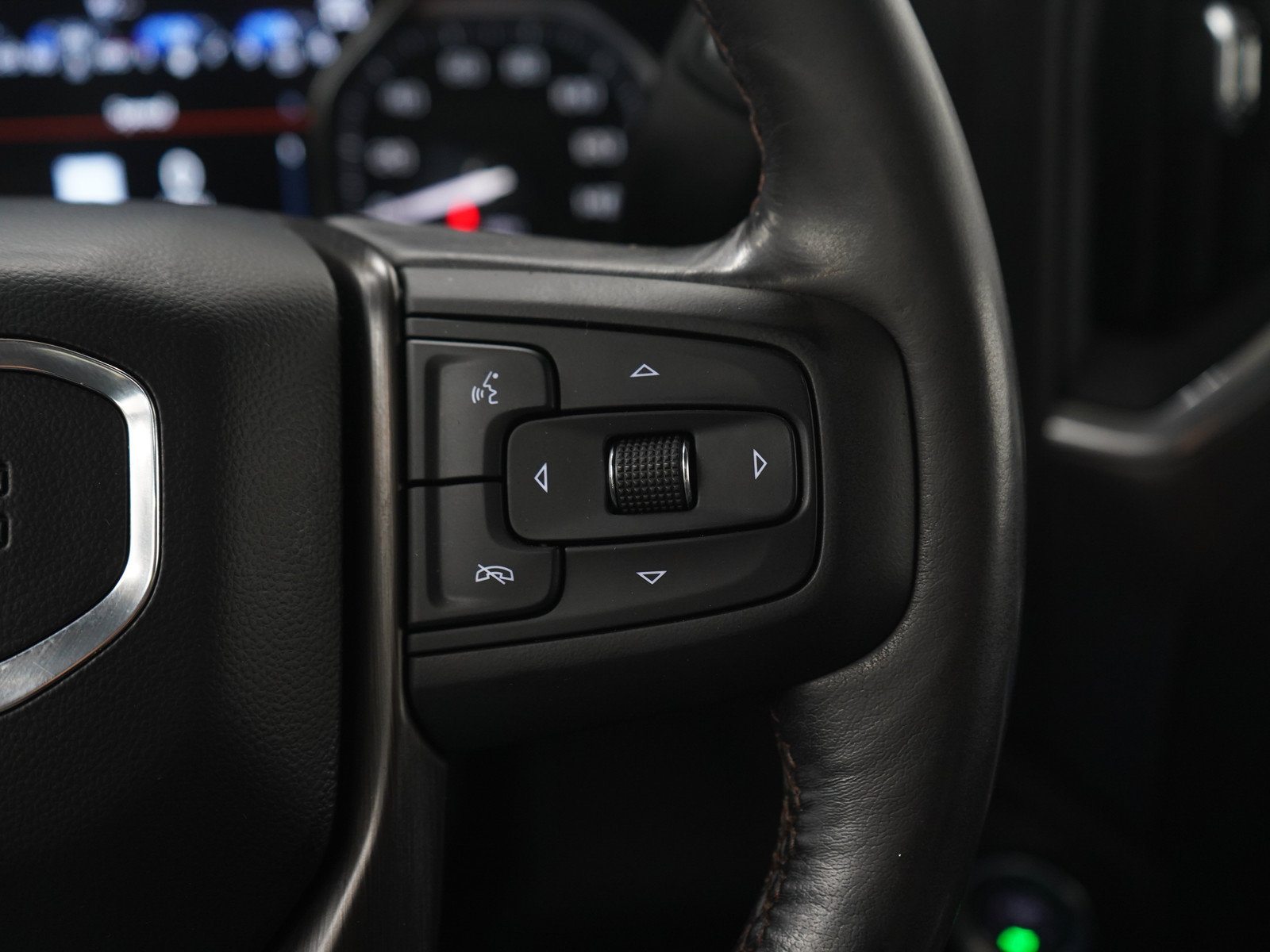 Used 2021 GMC Sierra 1500 AT4 w/ AT4 Value Package AWD/4WD image 26