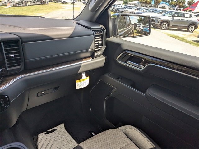 New 2026 Chevrolet Silverado 1500 LT image 17