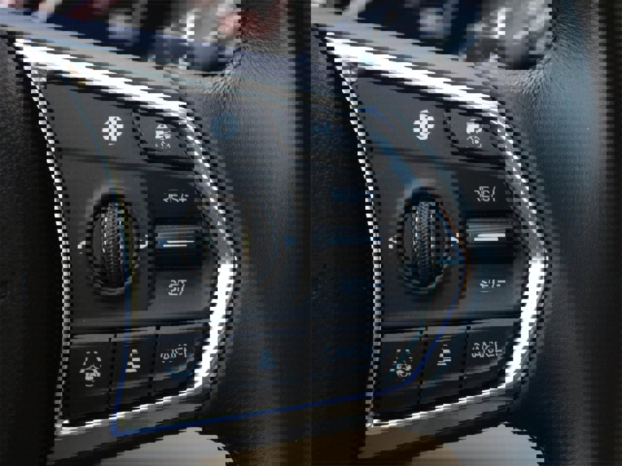 Used 2023 Acura RDX AWD image 30