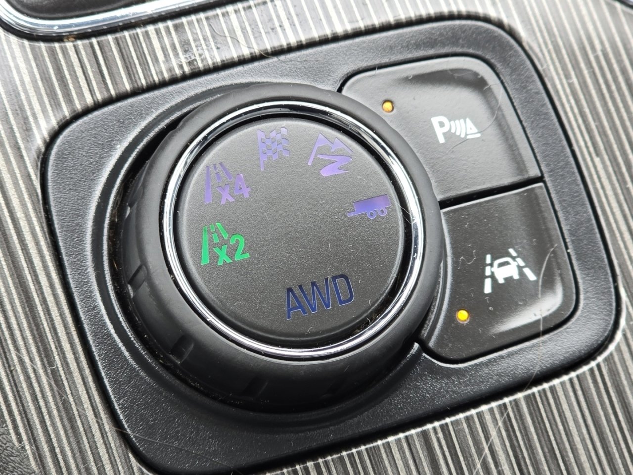 Used 2019 GMC Acadia SLT w/ LPO, Floor Liner Package image 10