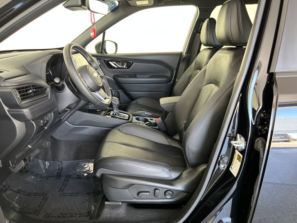 Used 2025 Subaru Forester Limited w/ Popular Package #2 AWD/4WD image 11