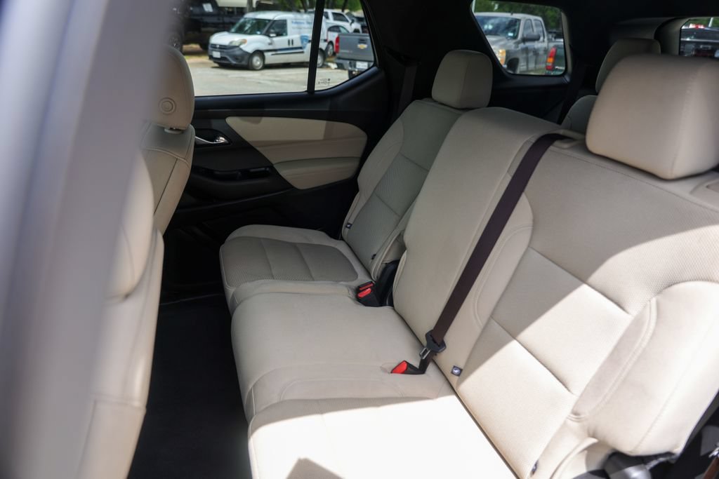 Used 2023 Chevrolet Traverse LS w/ Safety Package FWD image 25