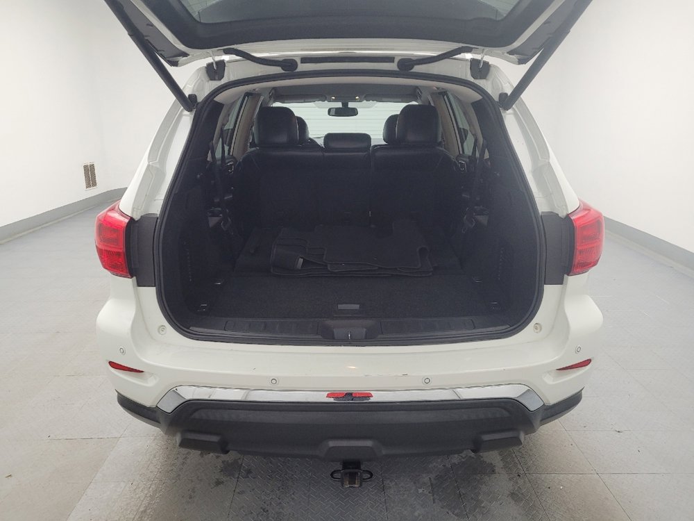 Used 2020 Nissan Pathfinder SL image 29