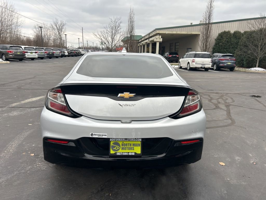 Used 2018 Chevrolet Volt LT w/ Comfort Package image 7