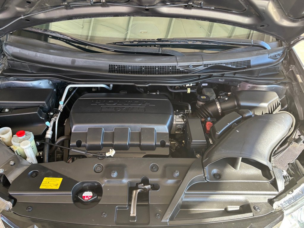 Used 2014 Honda Odyssey Touring Elite image 50