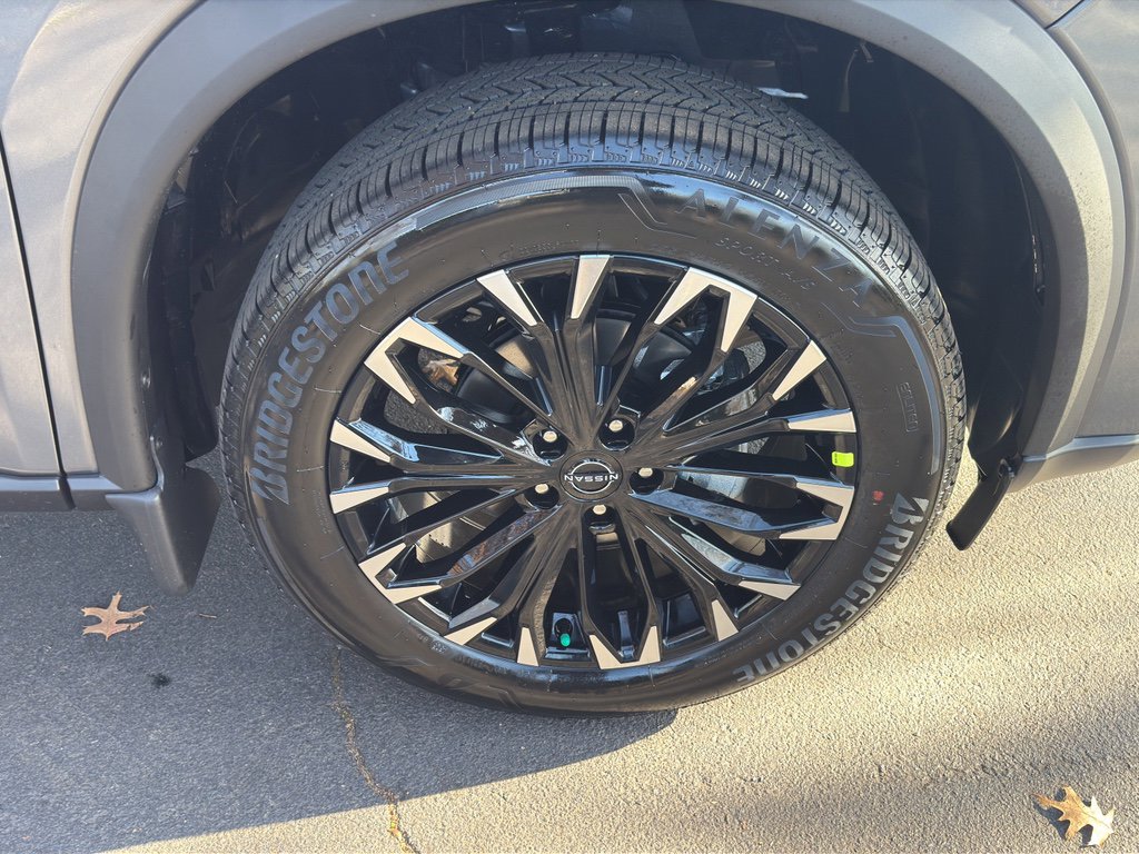 New 2026 Nissan Rogue SV image 9