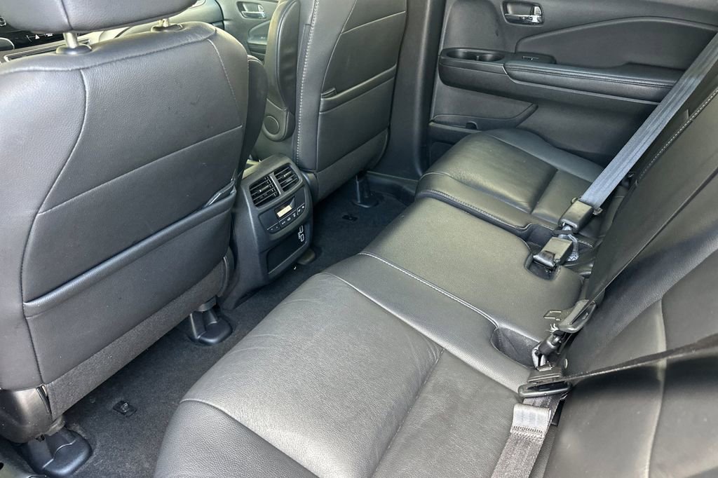 Used 2022 Honda Pilot EX-L image 12
