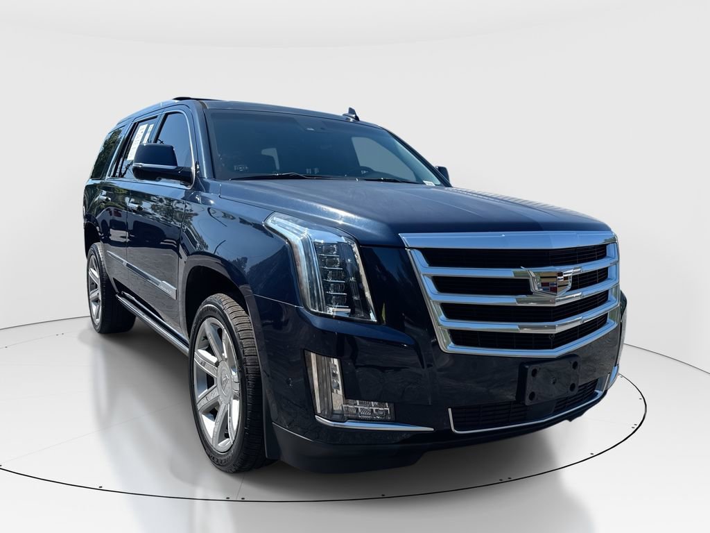 Used 2017 Cadillac Escalade Premium Luxury image 1