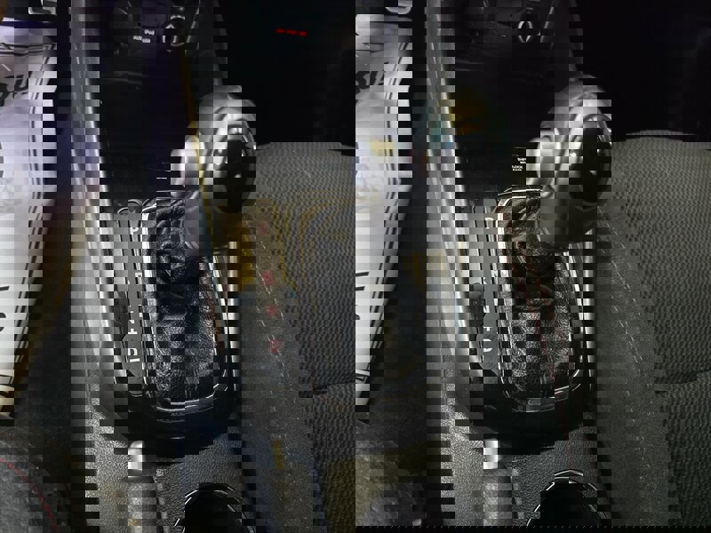 Used 2012 Kia Forte Koup SX image 18