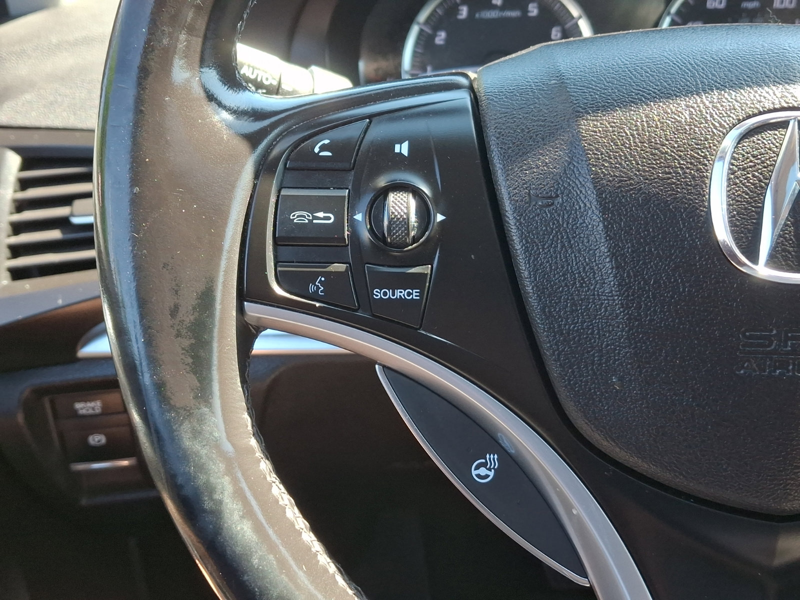 Used 2019 Acura MDX SH-AWD w/ Advance Package image 23