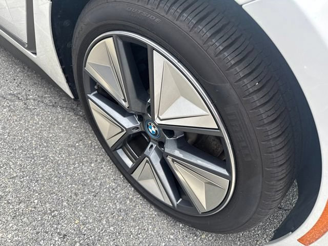 Certified 2023 BMW i4 eDrive35 w/ Premium Package RWD image 6