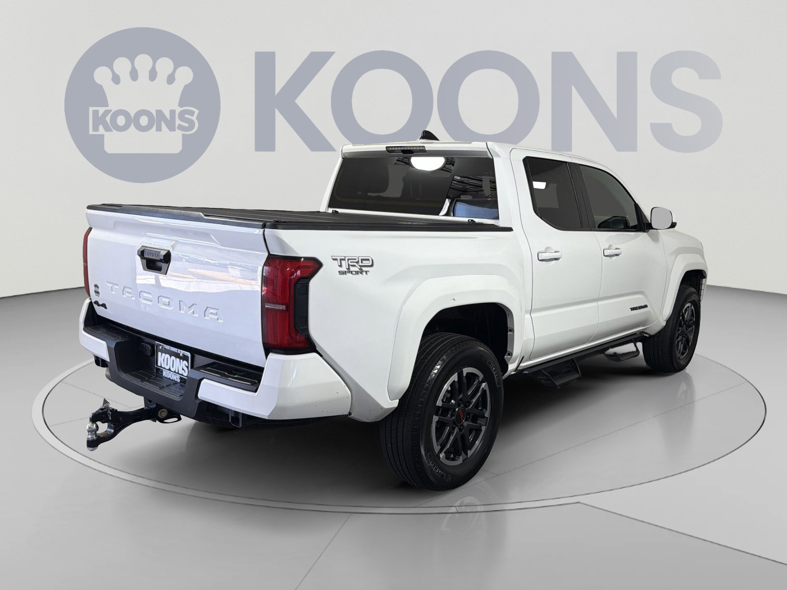 Used 2024 Toyota Tacoma TRD Sport AWD/4WD image 7