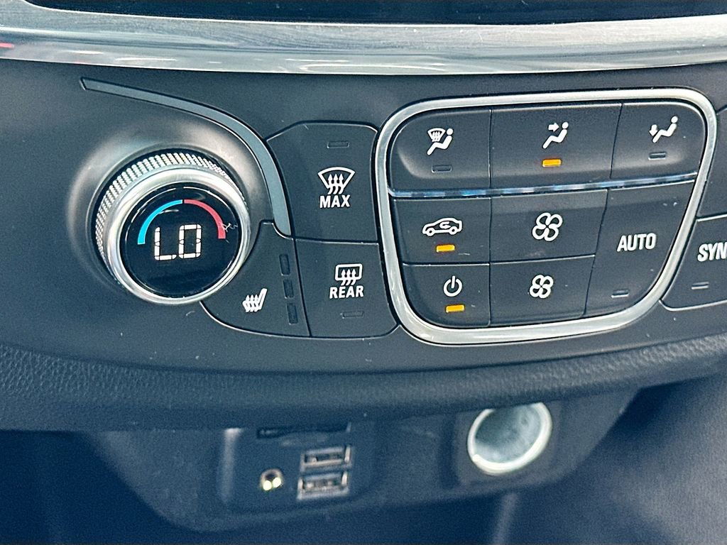 Used 2020 Chevrolet Traverse RS FWD image 21