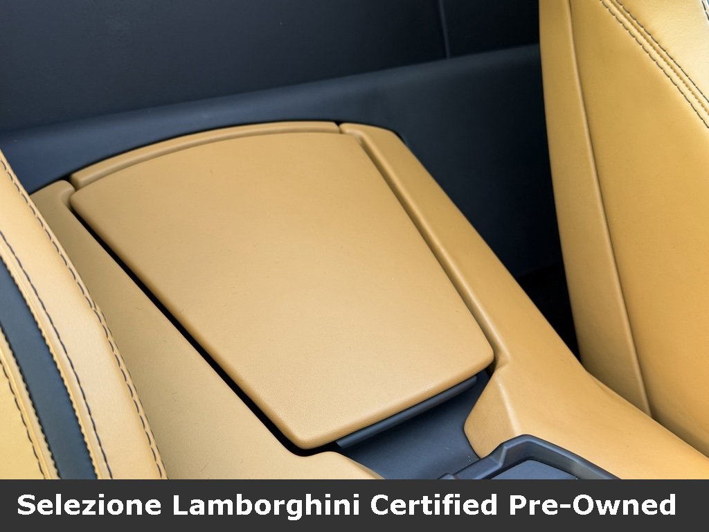 Used 2018 Lamborghini Aventador S image 57