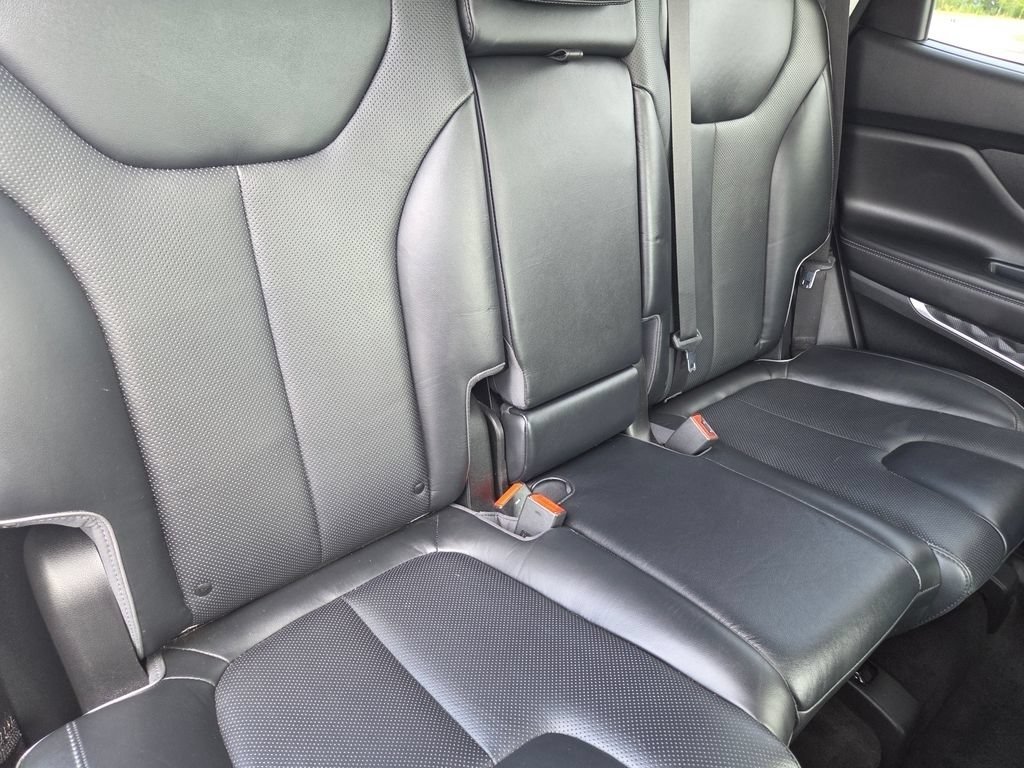 Used 2021 Hyundai Santa Fe Limited FWD image 34