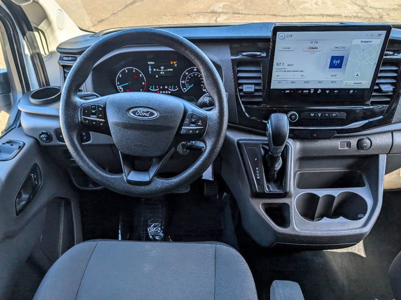 Used 2023 Ford Transit 350 XLT RWD image 22